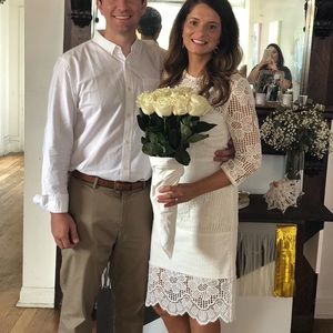 Trina Turk White Lace Divertida cocktail Dress